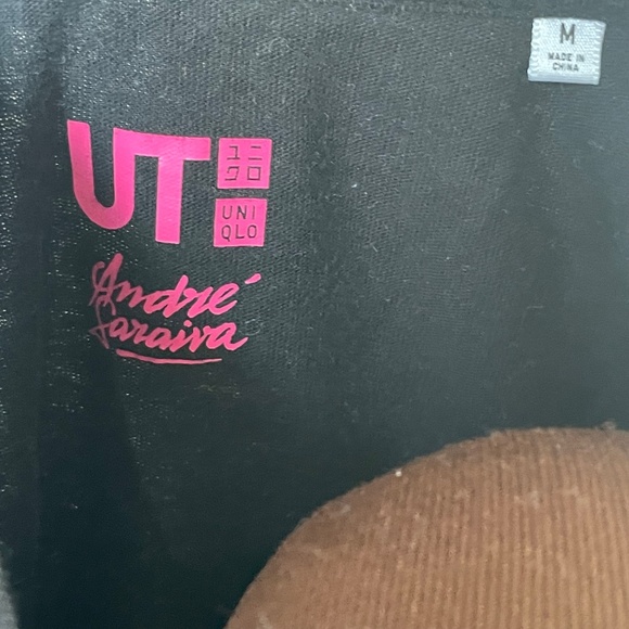 Mens Uniqlo André Saraiva Tee sz Med - Picture 3 of 6